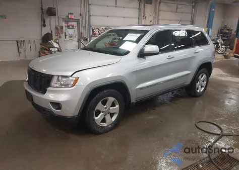 2012 Jeep Grand Cherokee Laredo из США, поврежденный, VIN 1C4RJFAG2CC164016